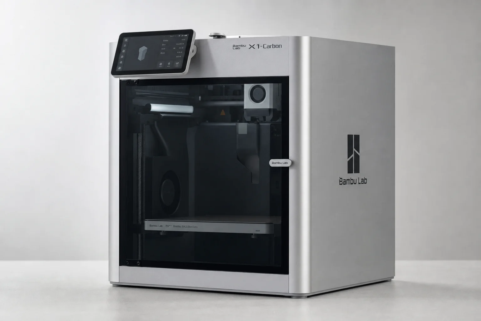 Prusa Core One 3D-Drucker mit MMU3-Mehrfarben-Upgrade und Filamentrollen