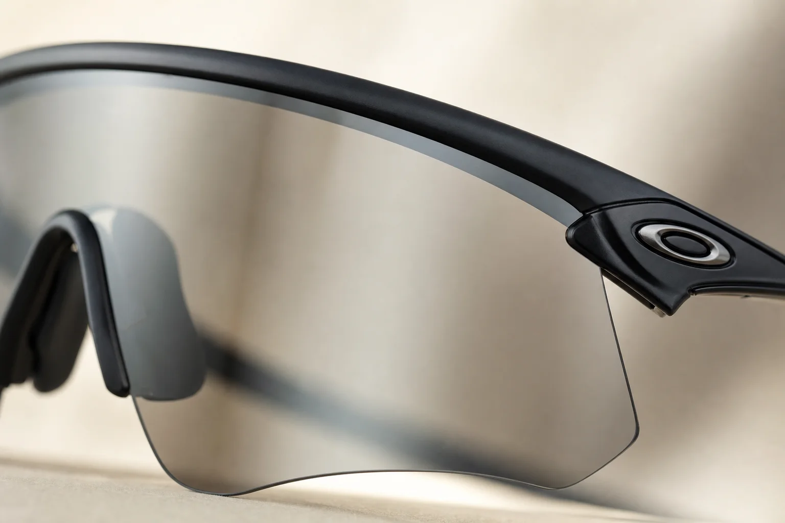 Close-up of Oakley shield lens material showing clarity and frame construction