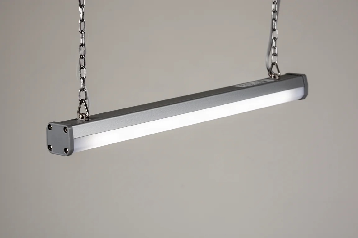 Braun 5000 Lumen 4-Foot LED Hanging Shop Light product image