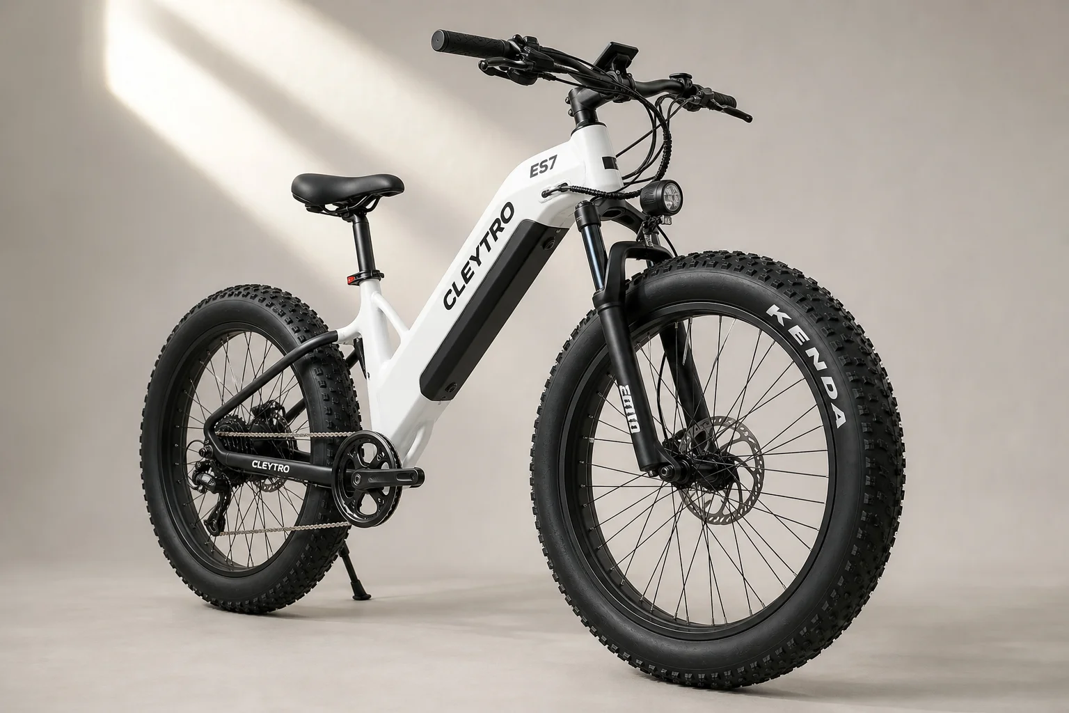 Cleytro ES7 electric bike with white frame and fat tires on neutral background