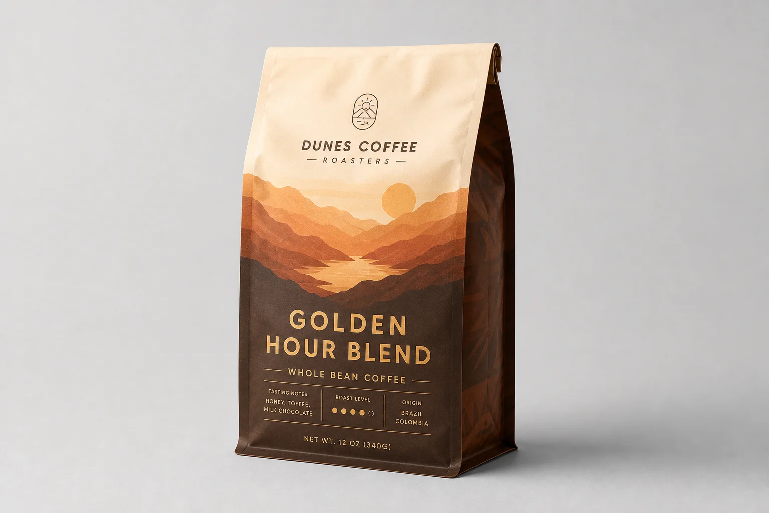 나란히 놓인 Golden Hour Blend 홀빈 커피와 Chamberlain Coffee 티백 커피