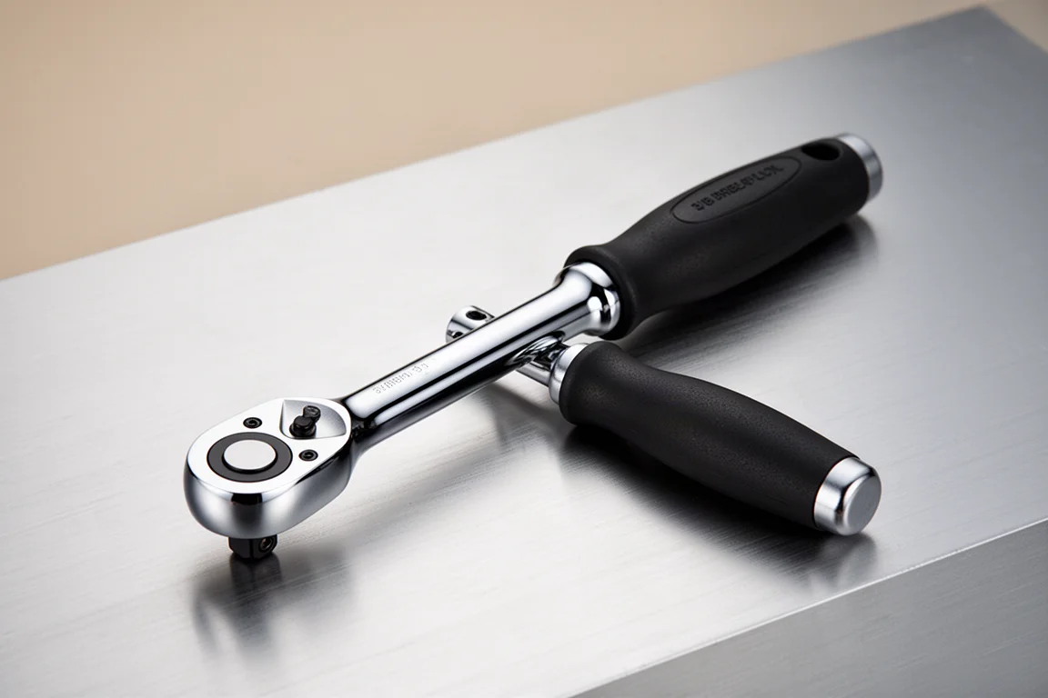 Icon 3/8 Professional Flex Head Ratchet with Comfort Grip product image