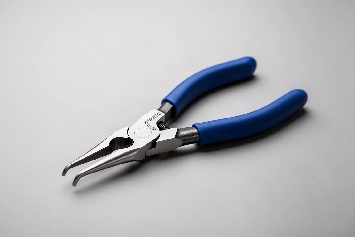 Lyall Angle Head Disconnect Pliers product image