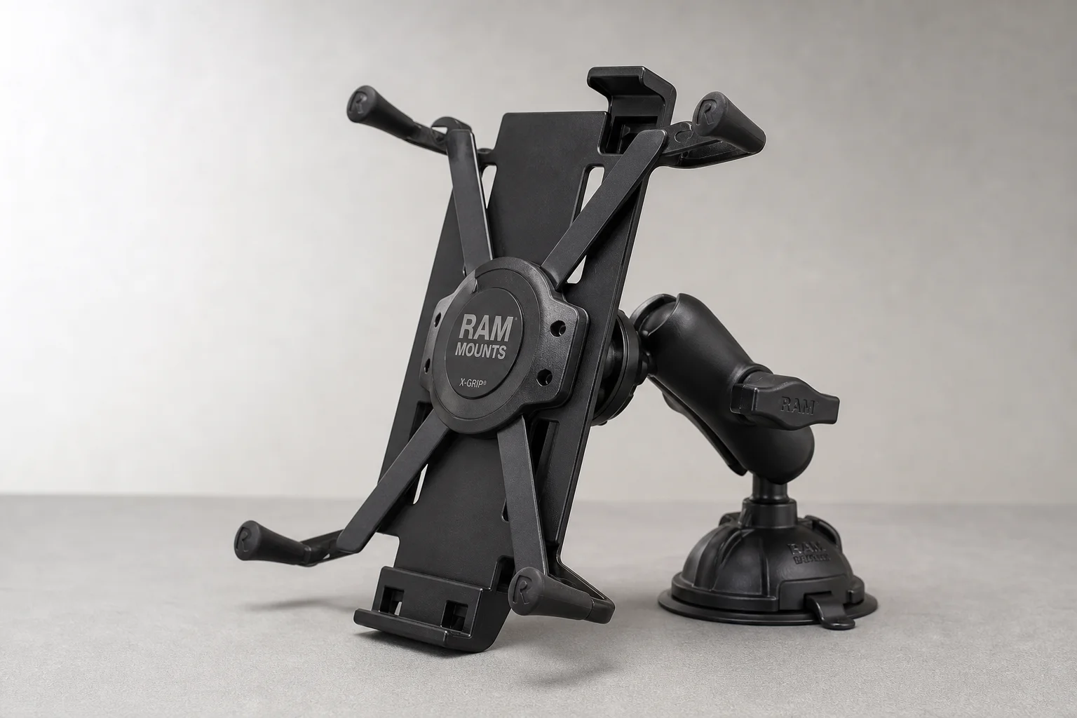 RAM Mounts X-Grip 模組化支架系統，包含夾具、支臂與吸盤