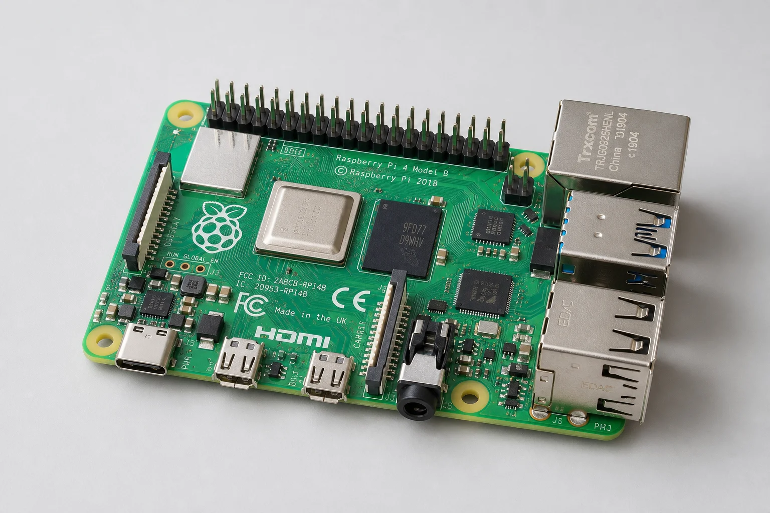 Raspberry Pi 4 with CaribouLite radio hat in compact mini rack enclosure