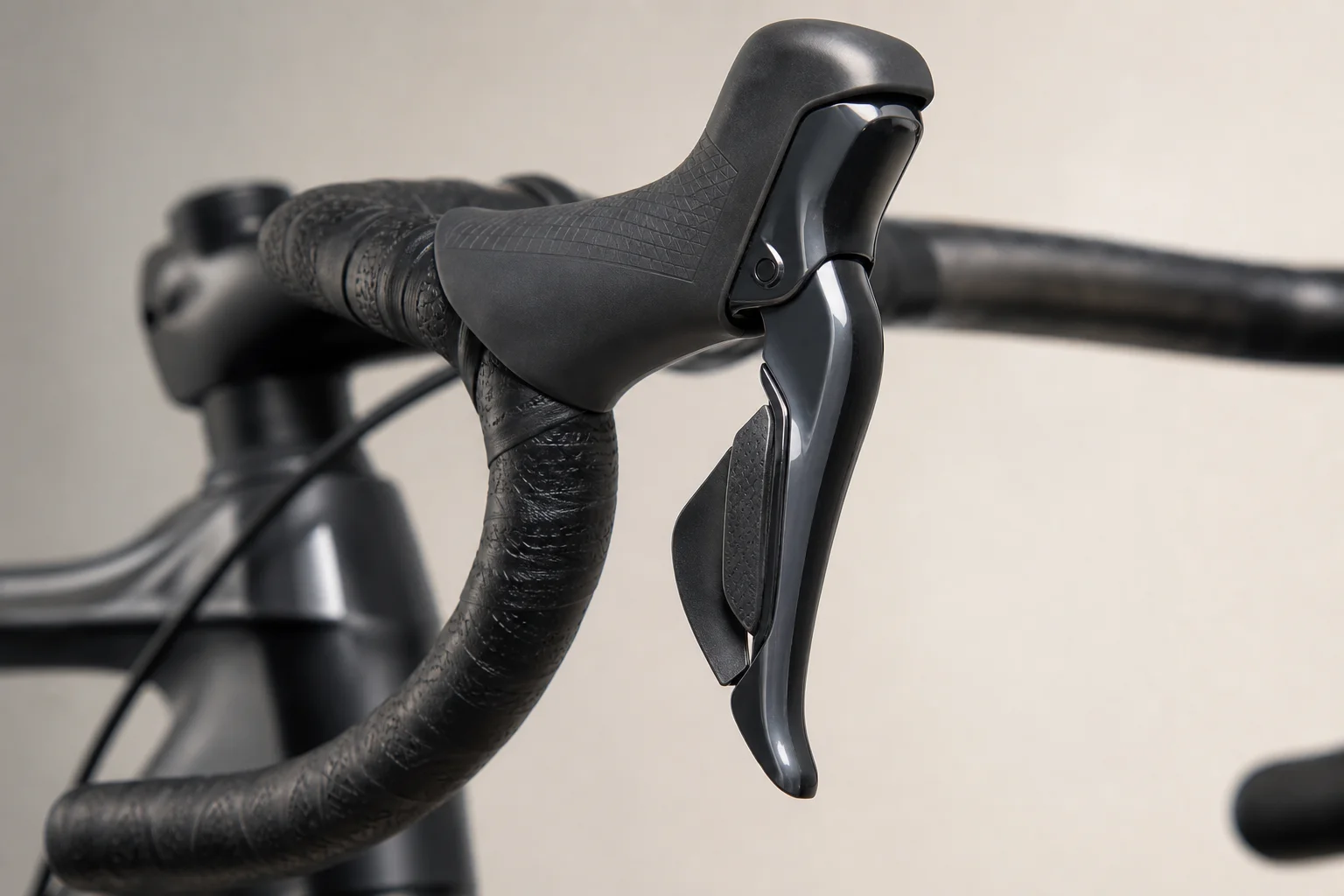 Close-up of Shimano Ultegra Di2 shifter and brake lever on carbon drop bar